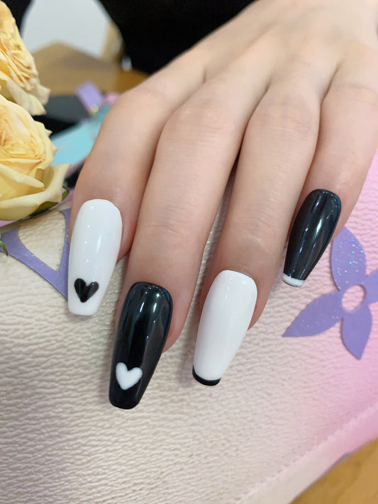 600pcs/box Fake Nails Tip Medium Almond Coffin False Nail Tips