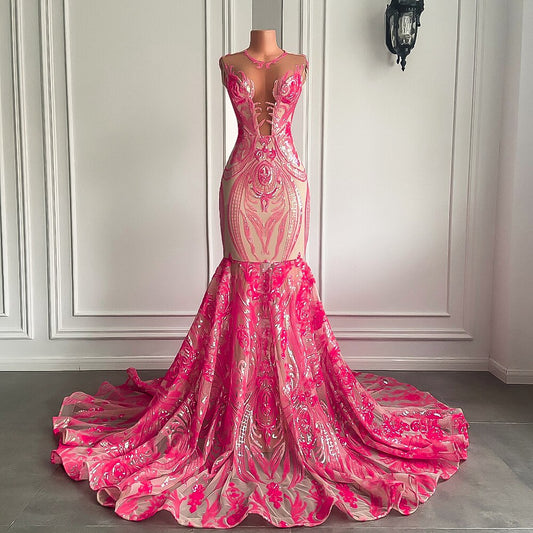 ピンクのロングプロムドレス セクシーなシースルーOネックパーティーガウン