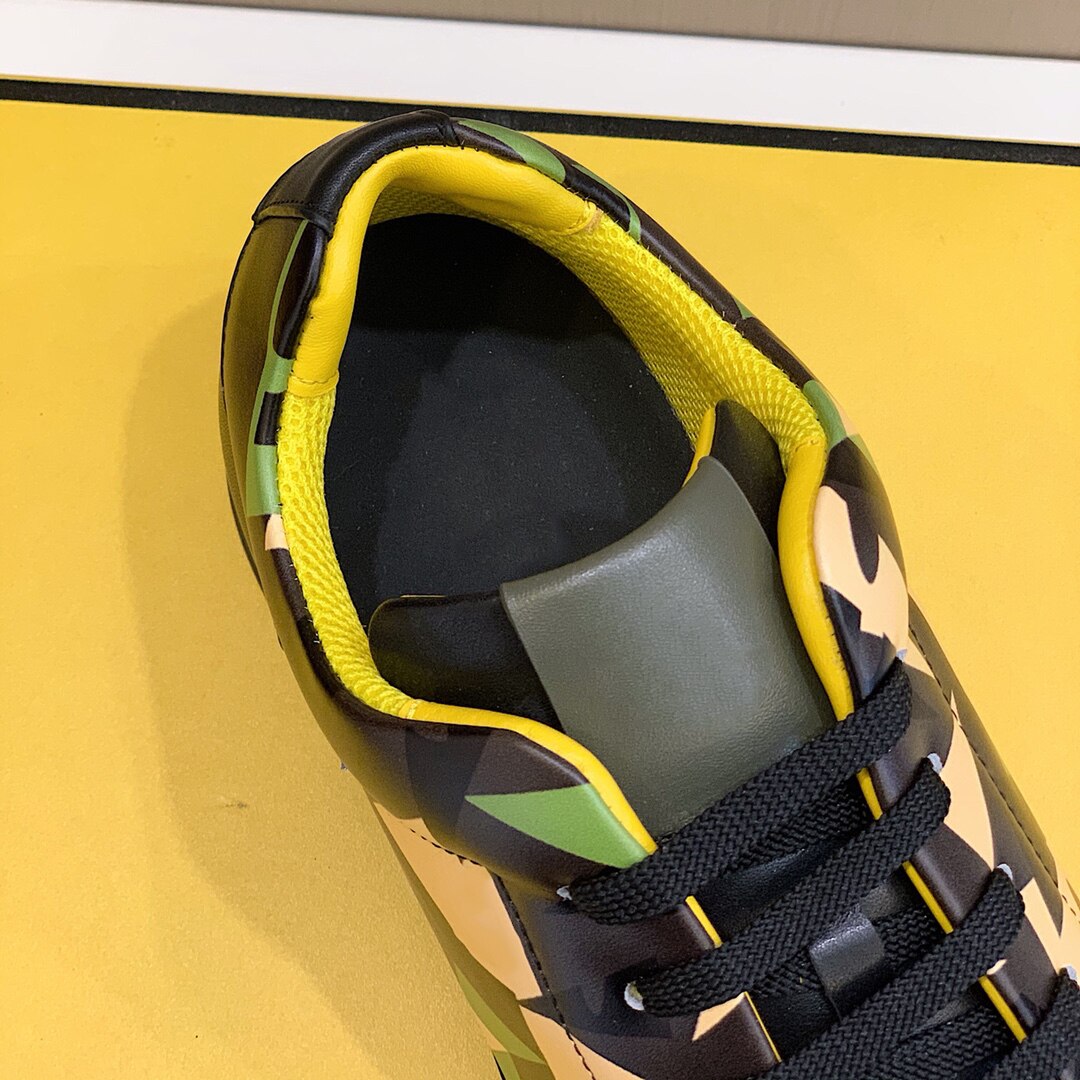 アムフラージュプリントレザーメンズカジュアルシューズ