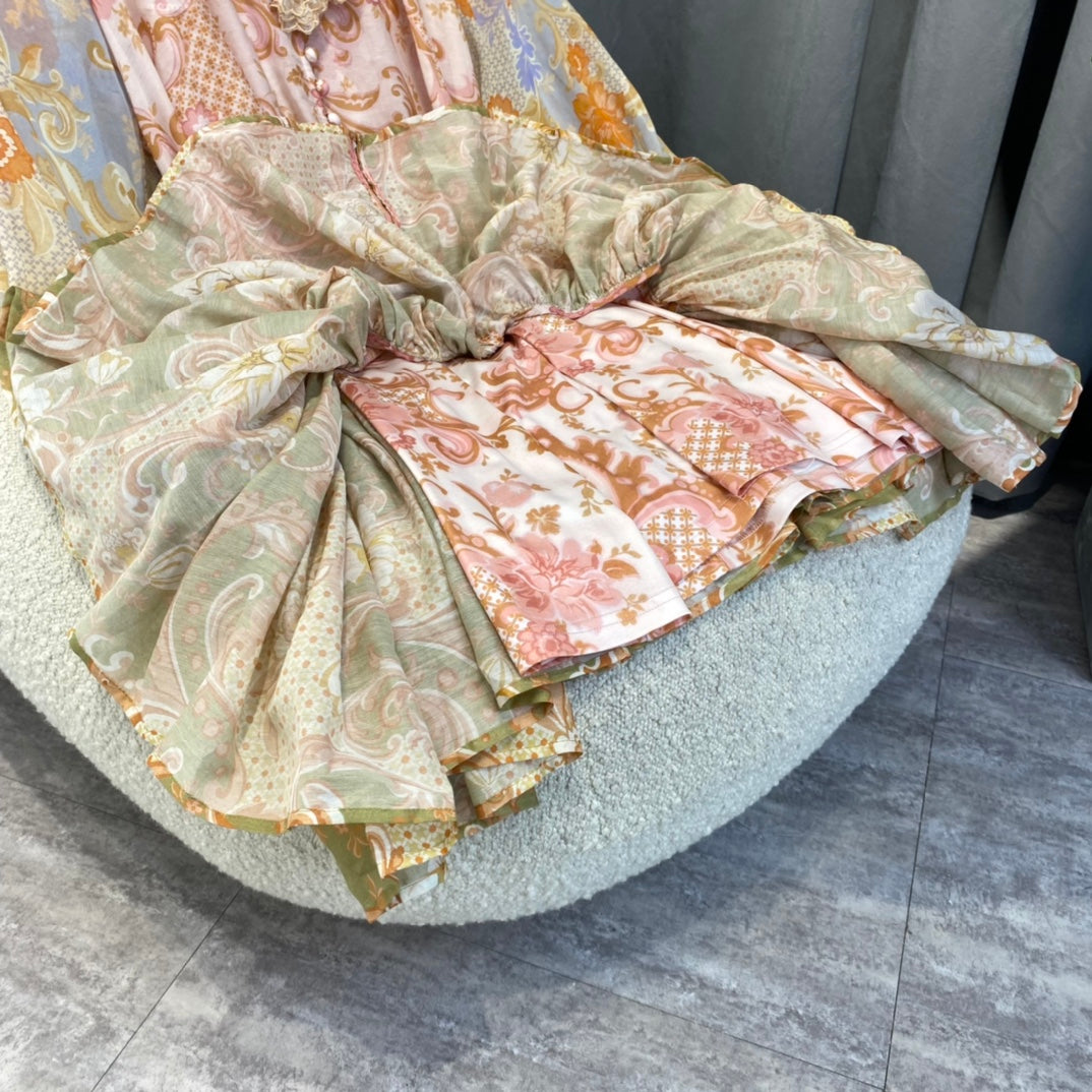 ヴィンテージスタイルのペイズリープリント刺繍ミニドレス