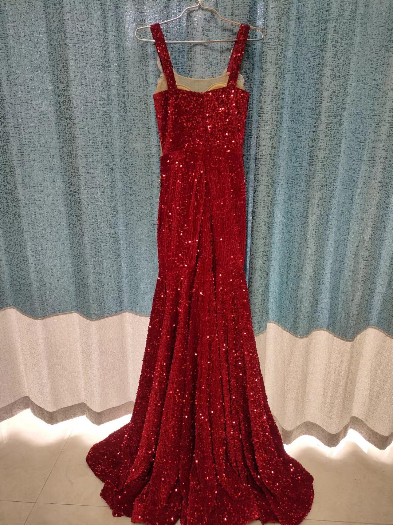 Mermaid Style Luxury Sparkly Silver Crystals Red Sequin Gowns