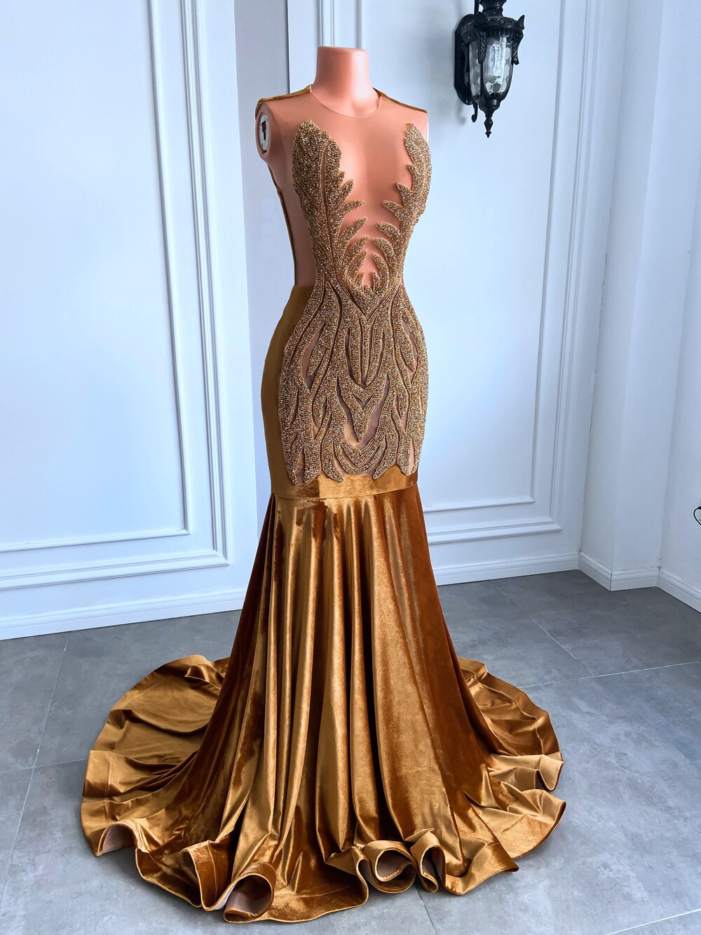 Long Gold Prom Dresses 2023 Diamond Velvet Gowns