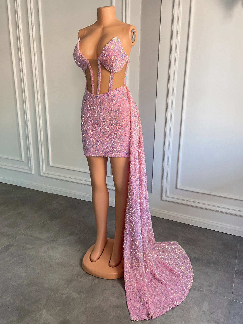 Sweetheart Mesh Sparkly Pink Sequined Prom Dresses 2022