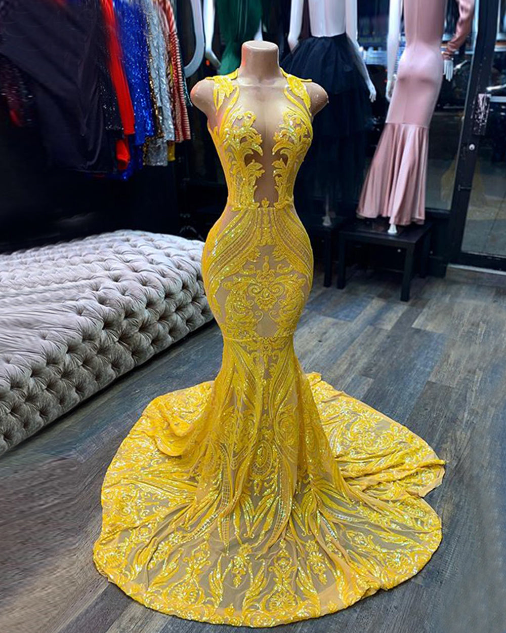 O-neck Mermaid Sparkly Sequin Yellow Prom Gala Gowns