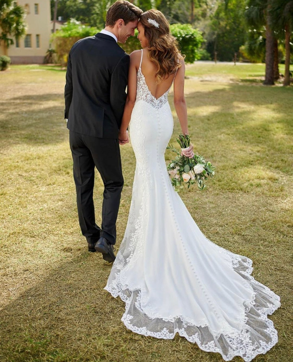 Wedding Dresses V-Neck Backless Gown