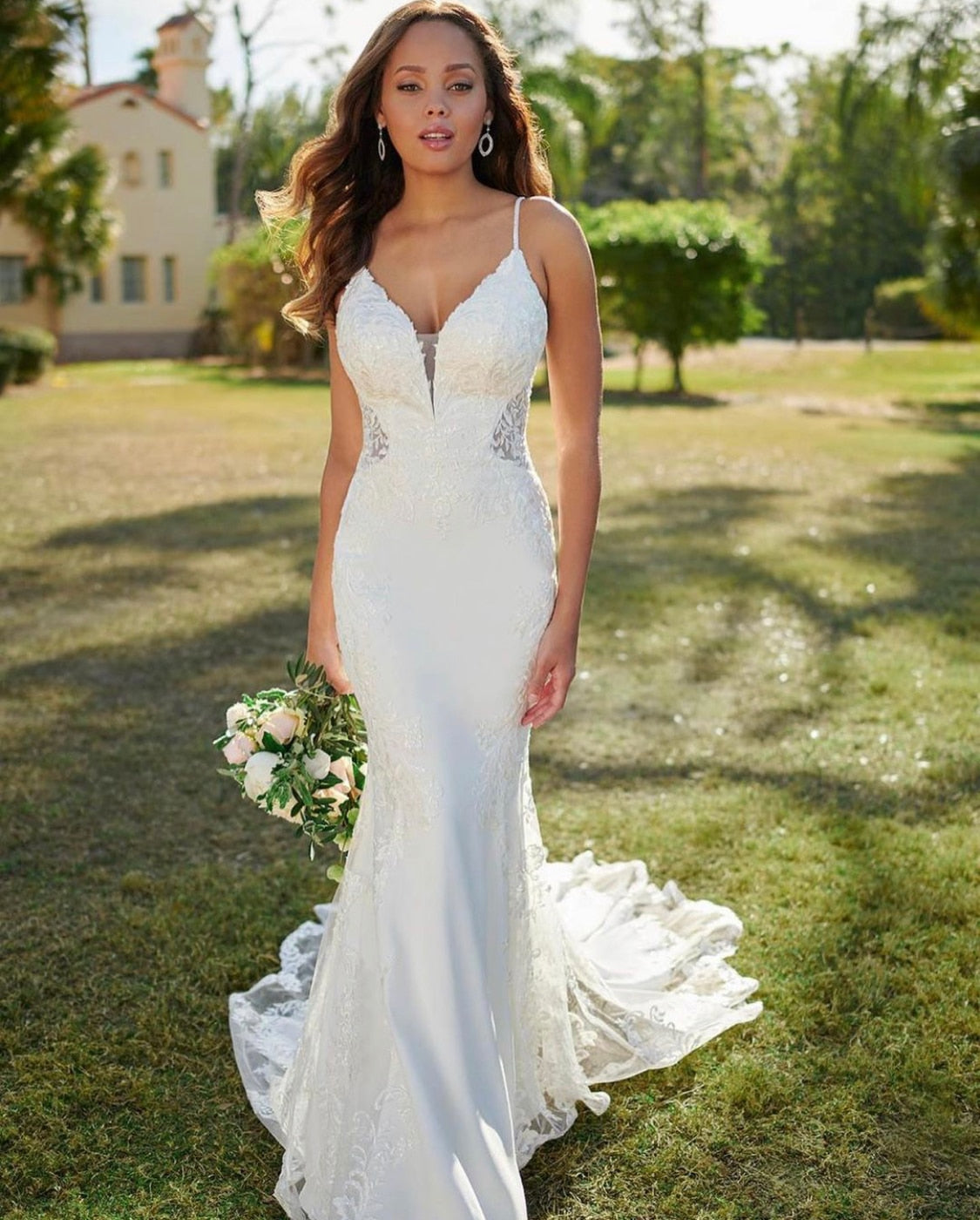 Wedding Dresses V-Neck Backless Gown