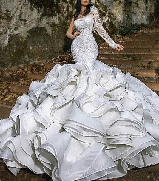 Ruffles Mermaid Wedding Dresses Pleats Chapel Train