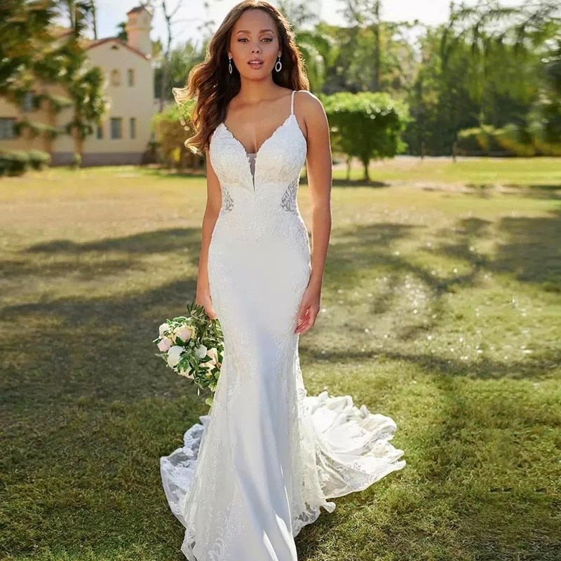 Wedding Dresses V-Neck Backless Gown