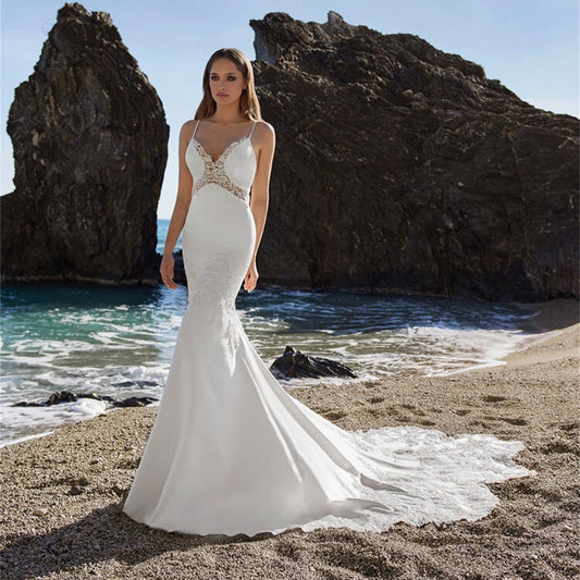 White Mermaid Wedding Dresses Satin Appliqued Lace Sleeveless