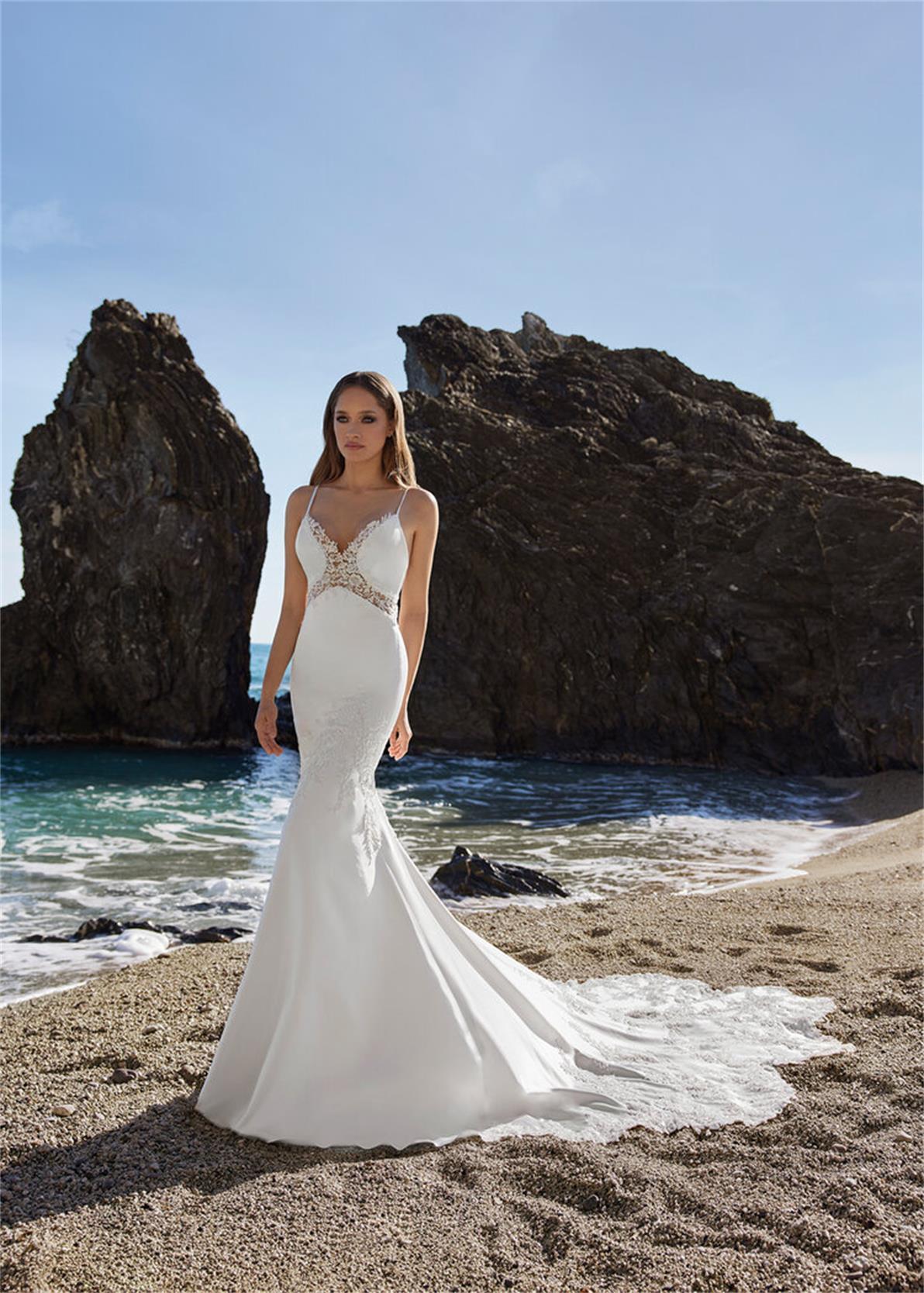 White Mermaid Wedding Dresses Satin Appliqued Lace Sleeveless