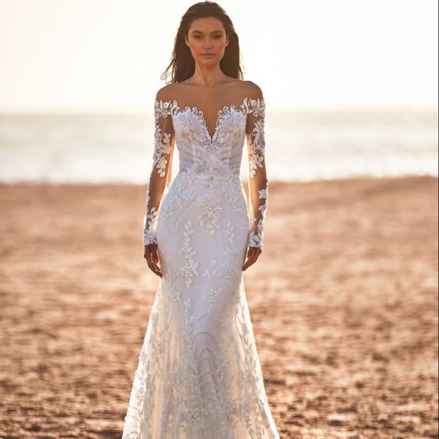 New Mermaid Wedding Dress with Long Sleeve Appliqued Lace